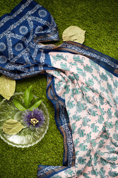 Off White Pure Sungudi Cotton Elephant Print Zari  Border Saree