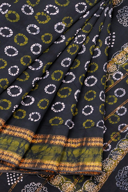 Black Pure Sungudi Cotton Cosmic Dots Double Pet Border Saree