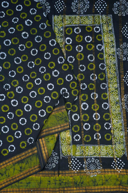 Black Pure Sungudi Cotton Cosmic Dots Print Double Pet Border Saree