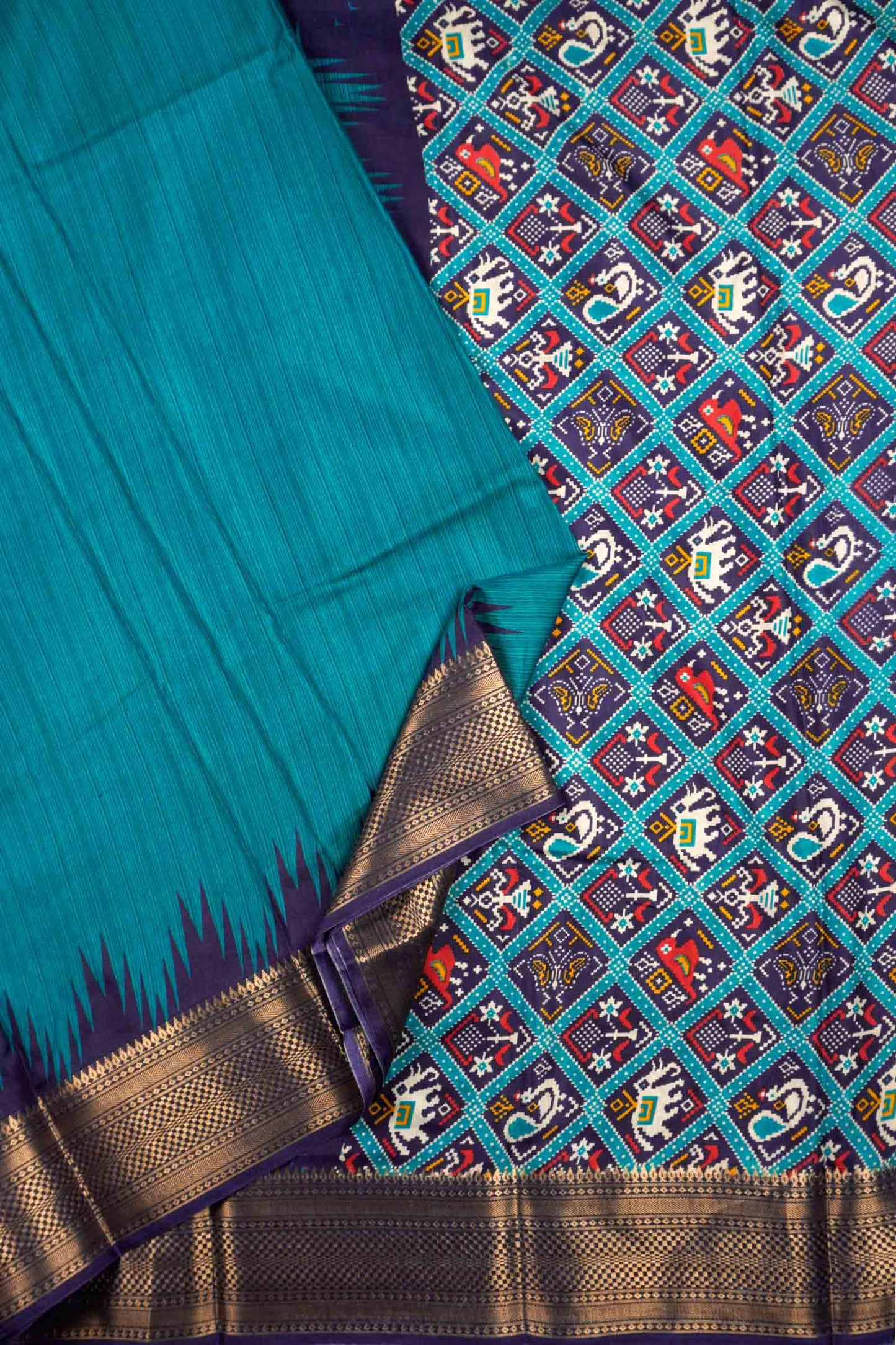 Blue Semi Dola Zari Border Fancy Pallu Blouse Saree