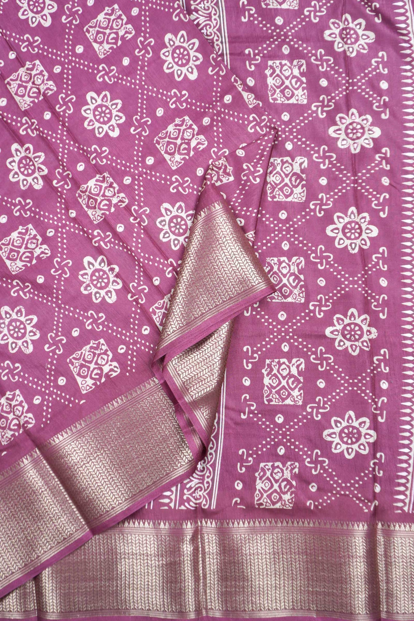 Dark Violet Semi Dola Floral Frames Print Zari Border Saree