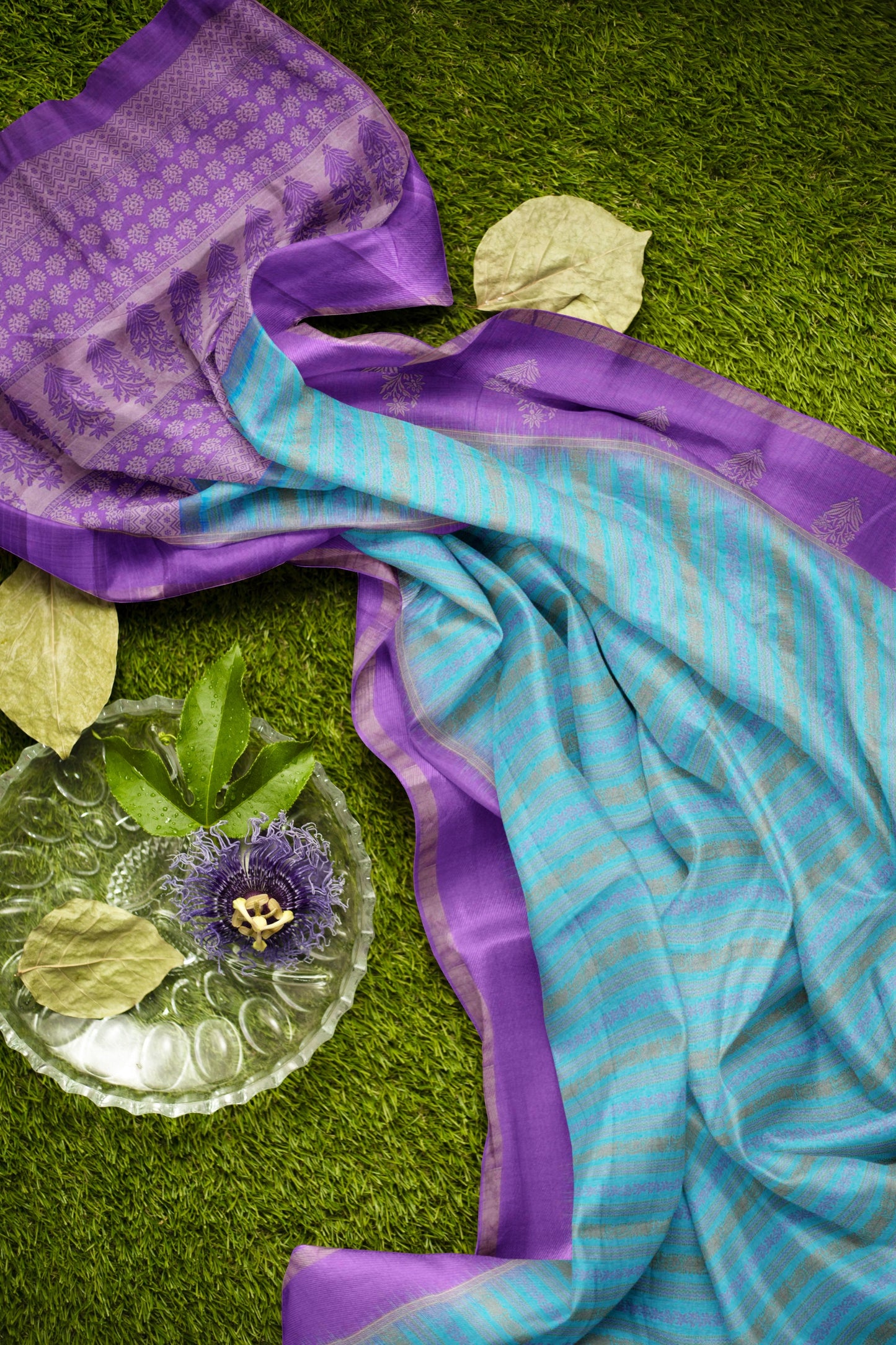 Blue Printed Cotton Zari Lines Butta Contrast Border Saree