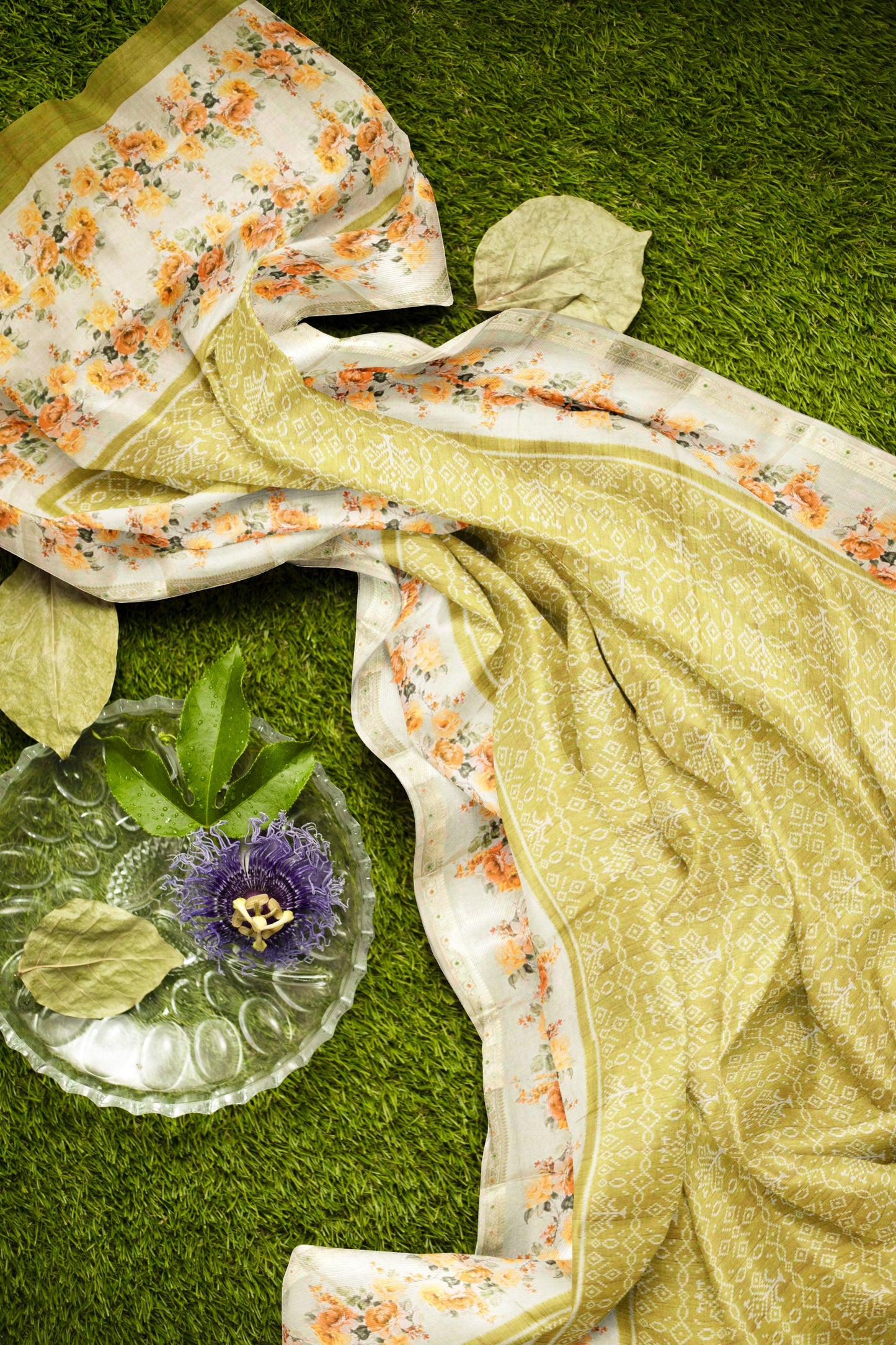 Green Printed Rangoli Print Floral Border Saree