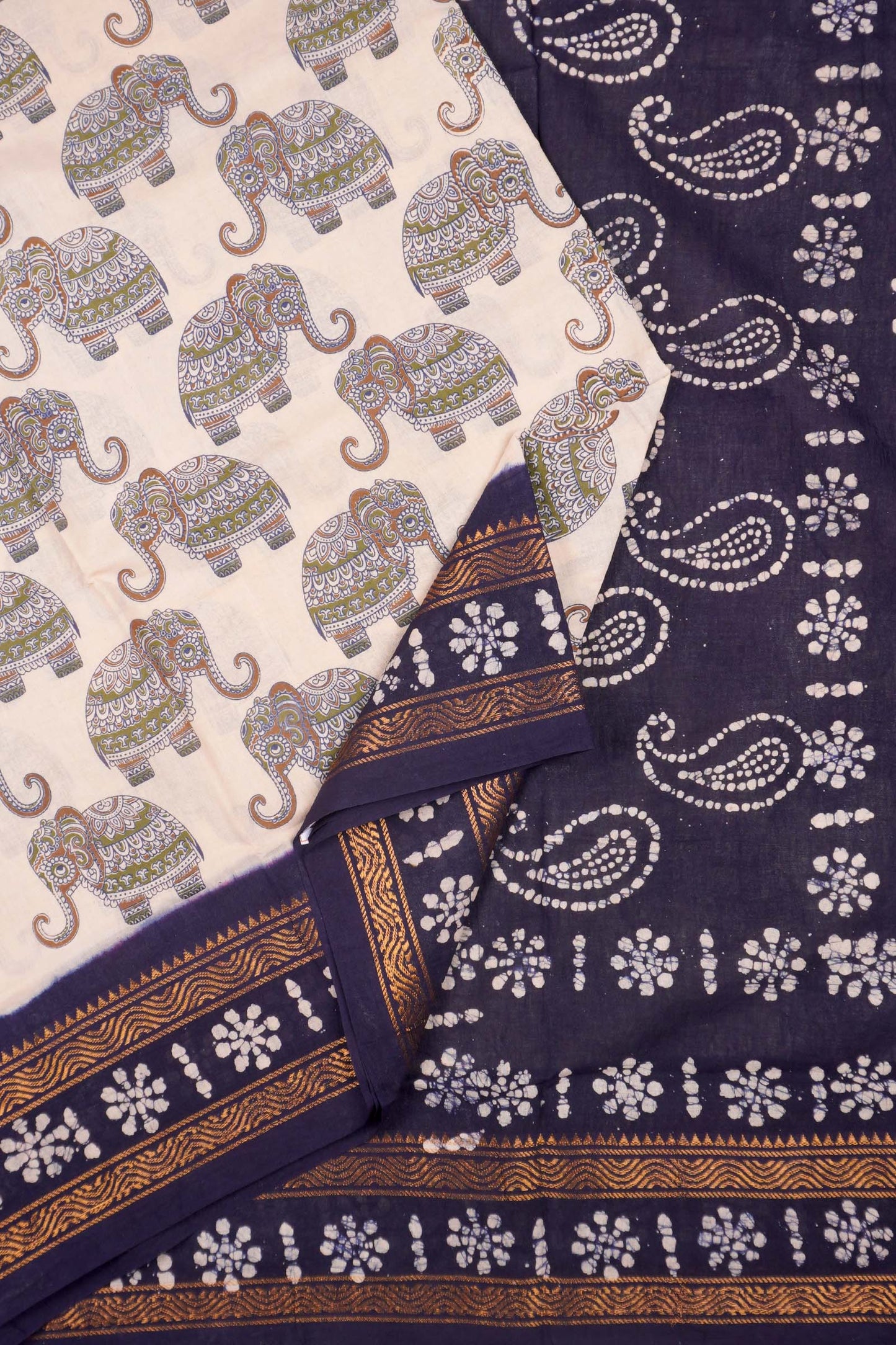 Off White Pure Sungudi Cotton Elephant Design Rettai Pet Border Saree NAA244