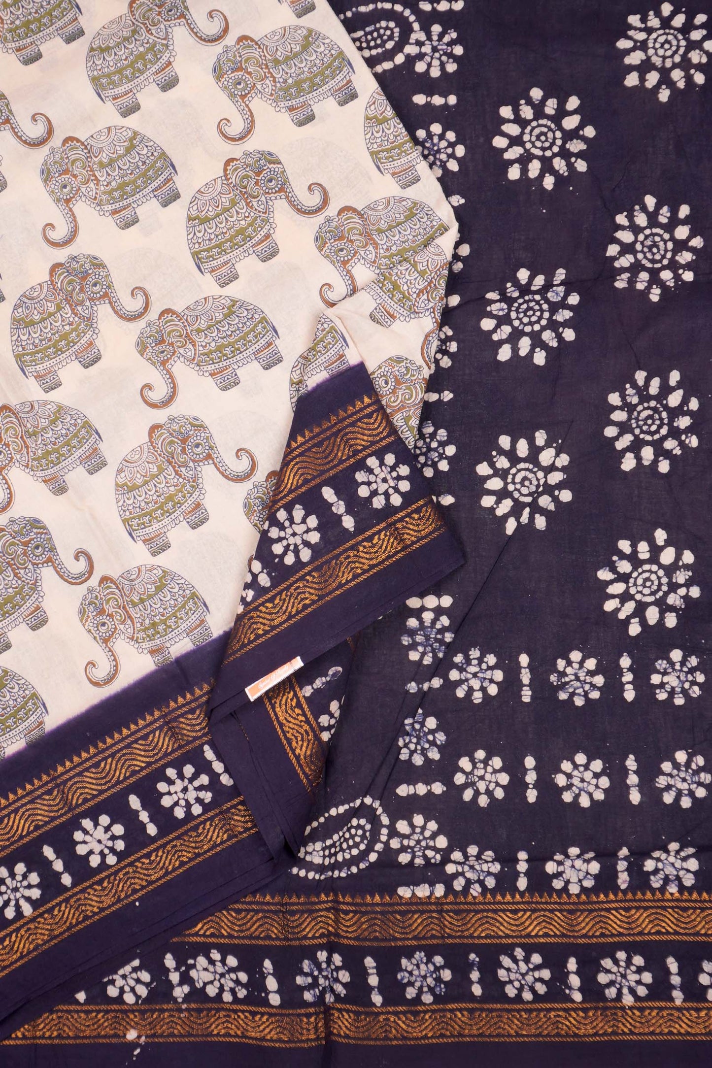 Off White Pure Sungudi Cotton Elephant Design Paisely Pallu Saree NAA244