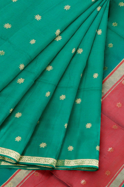 Green Semi Maheswari Cotton Sampada Puspa Butta Contrast Pallu Saree