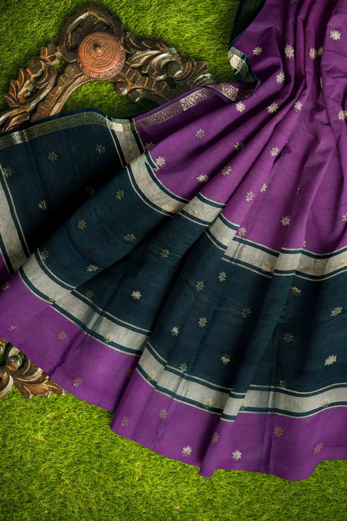Purple Semi Maheswari Cotton Sampada Puspa Butta Black Contrast Pallu Saree