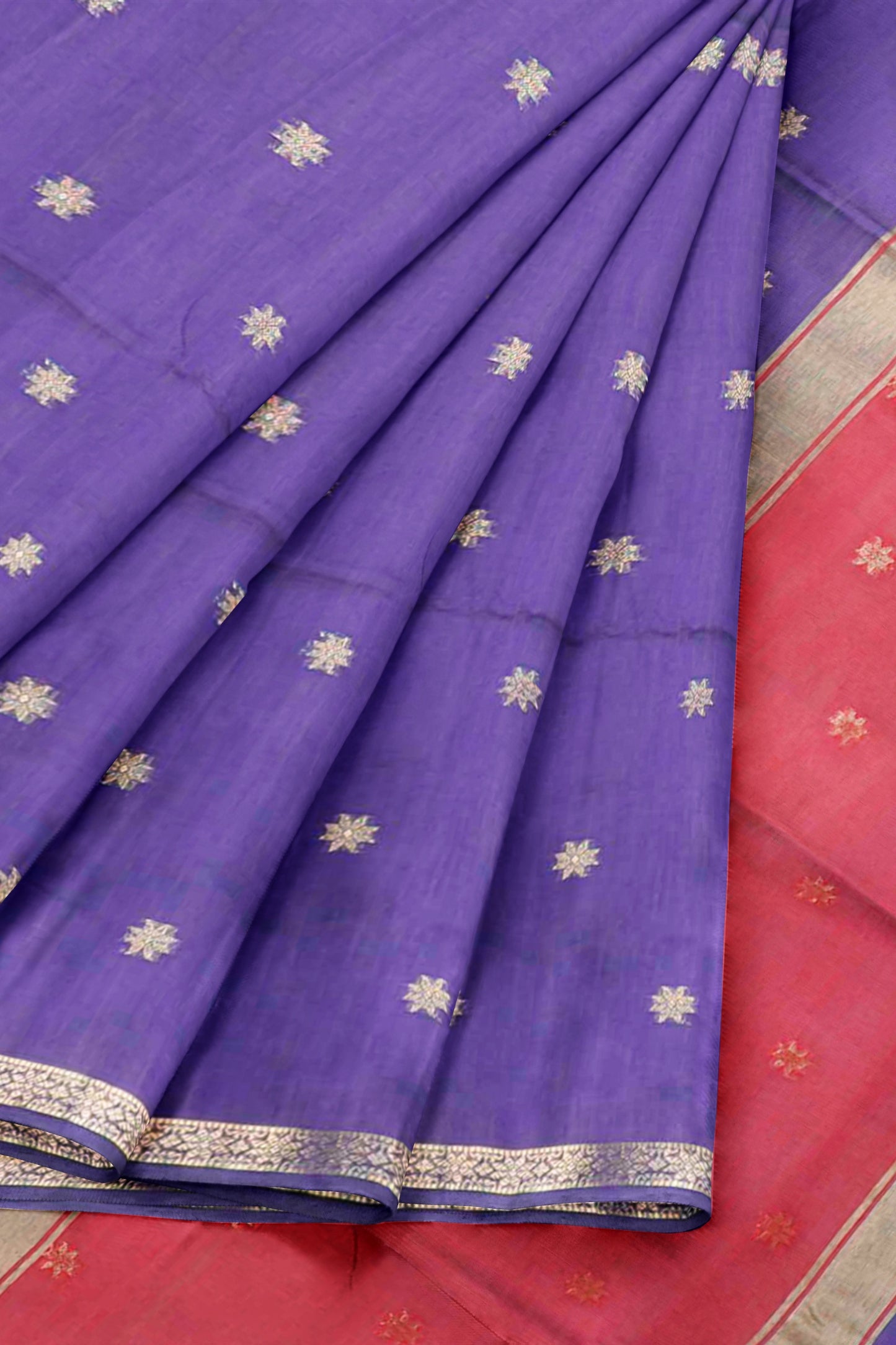 Violet Semi Maheswari Cotton Sampada Puspa Butta Contrast Pallu Saree