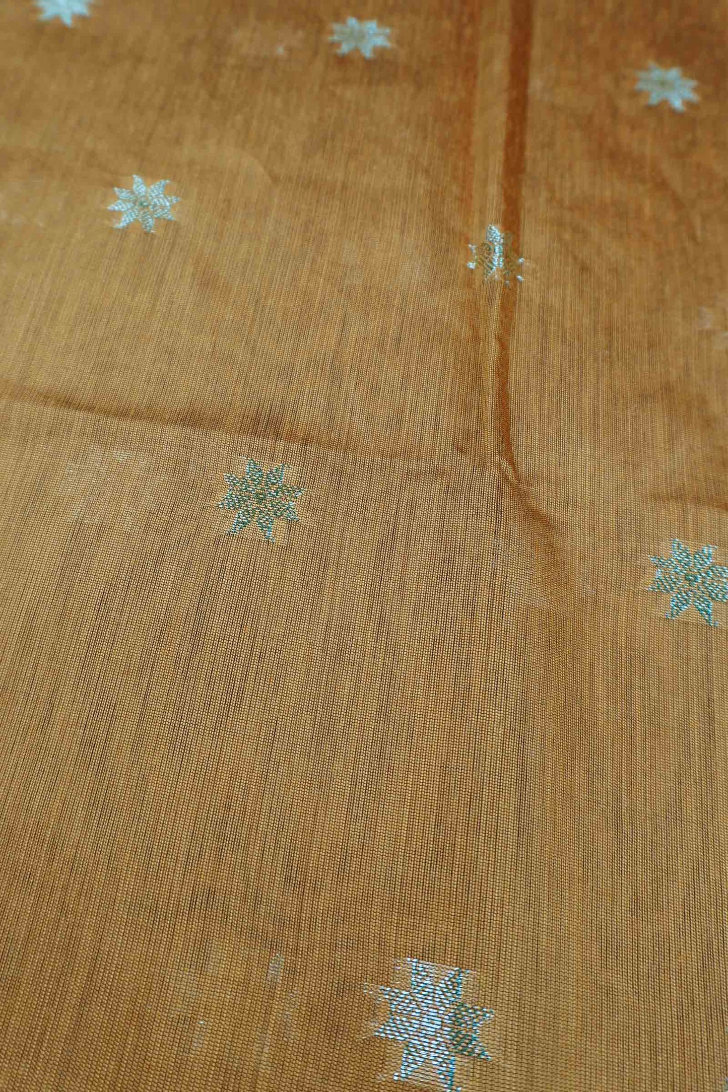 Dark Mustard Yellow Semi Maheswari Cotton Sampada Puspa Butta Contrast Pallu Saree