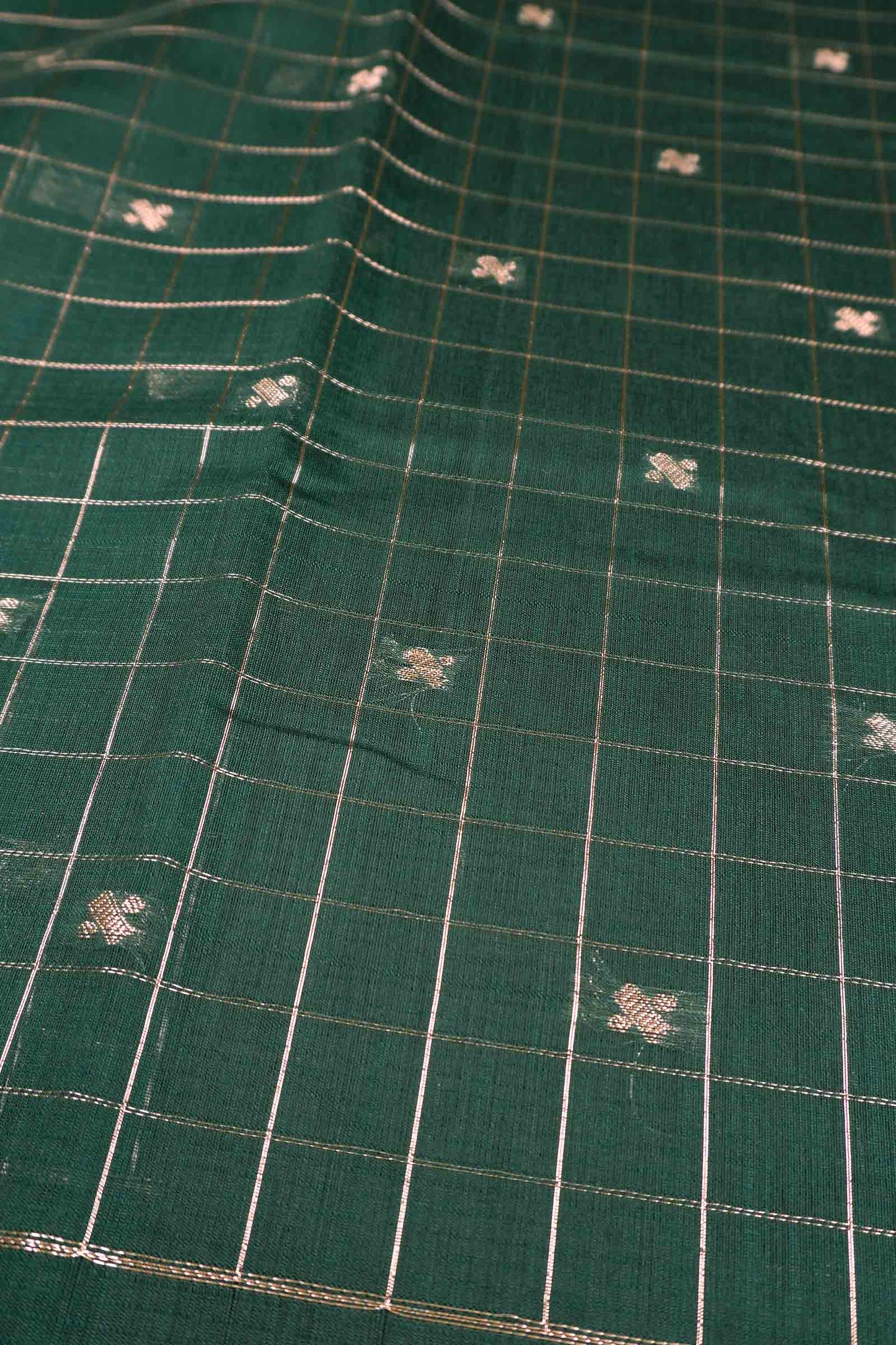 Dark Green Semi Maheswari Cotton Chandrika Checks Butta Saree NAA233