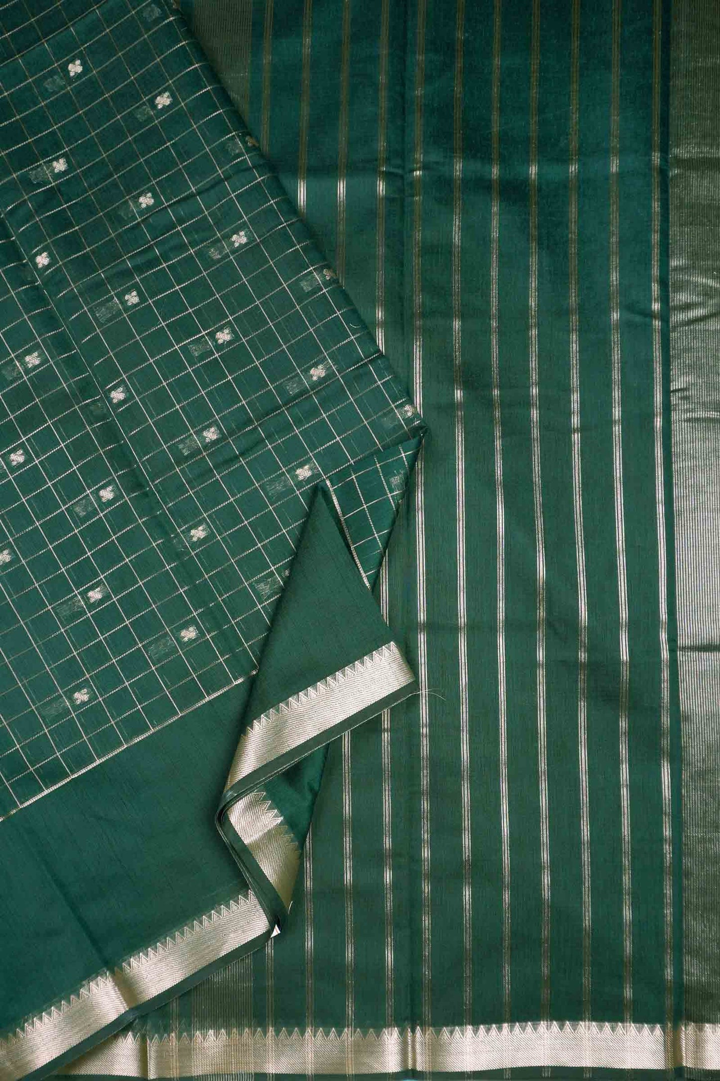 Dark Green Semi Maheswari Cotton Chandrika Checks Butta Saree NAA233