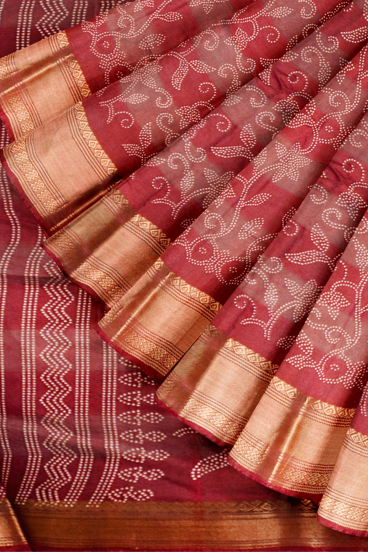 Dark Maroon Printed Cotton Rangoli Dots Zari Border Saree