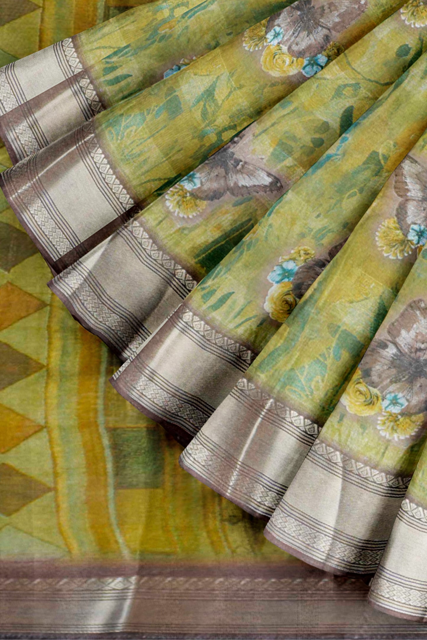 Green Printed Cotton Floral Wonderland Print Zari Border Saree