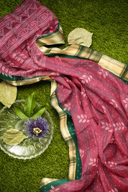 Maroon Printed Cotton LeafLine Print Zari Border Saree