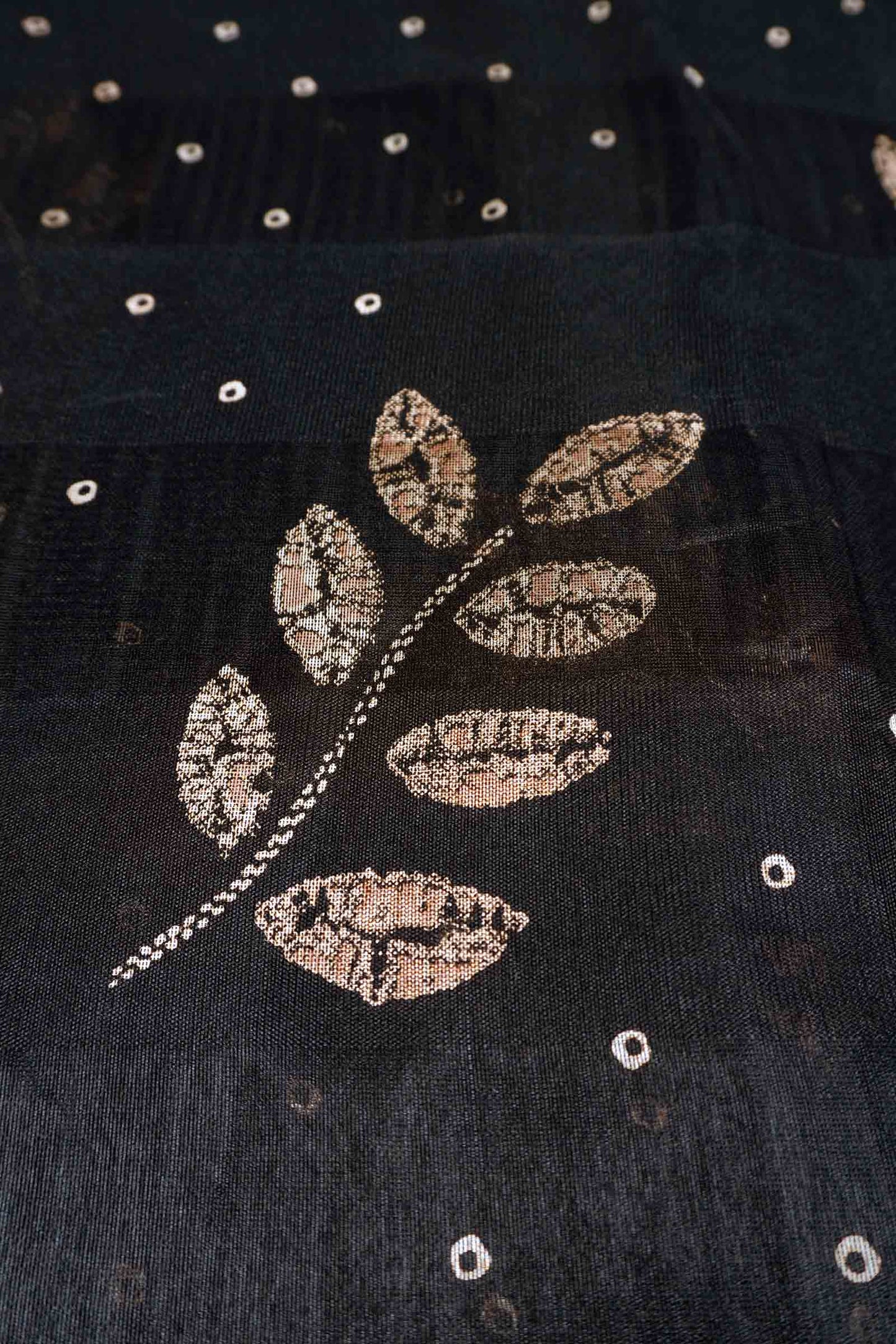 Black Printed Cotton LeafLine Print Zari Border Saree