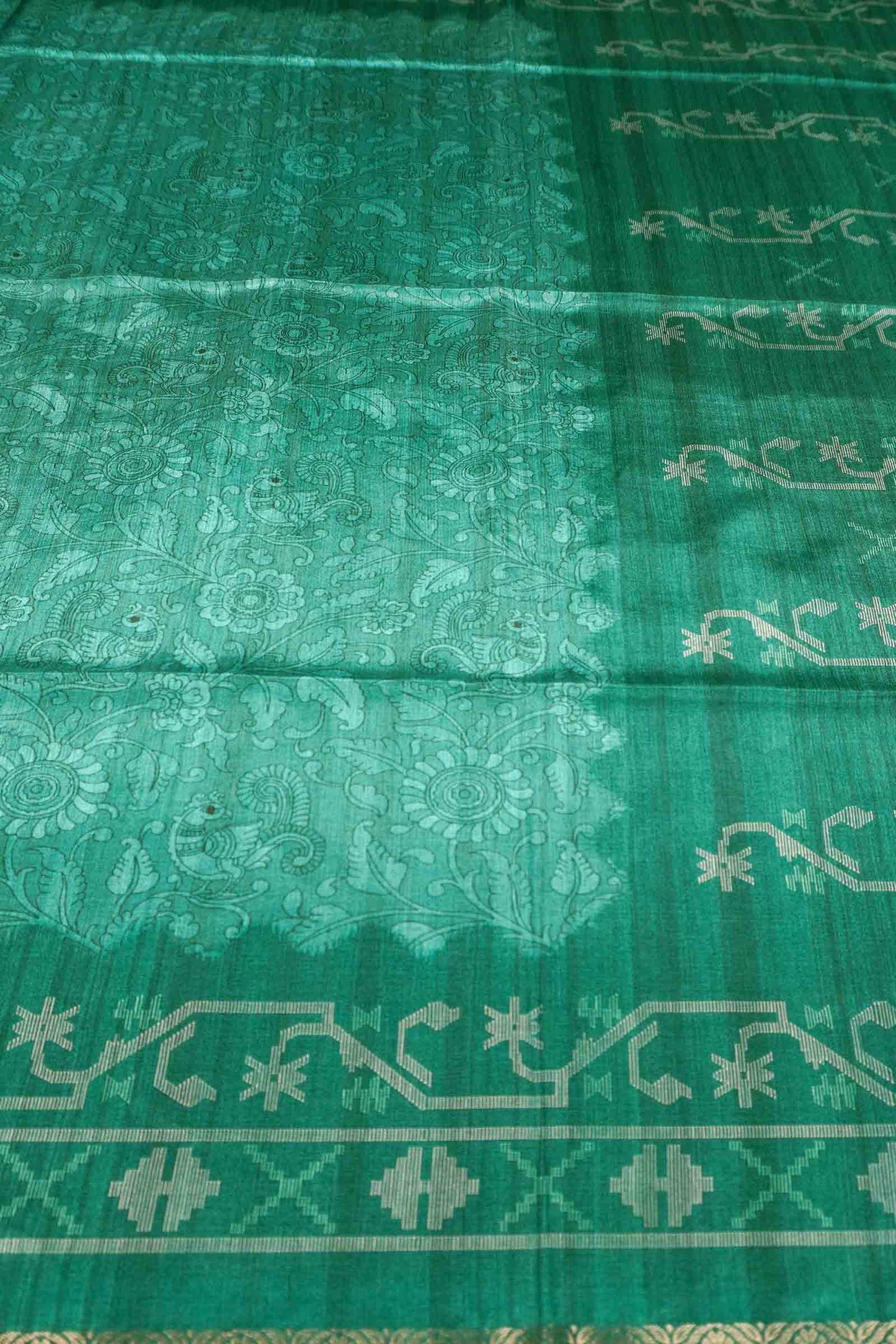 Green Semi Tussar Blooming Magic Prints Art Border Saree