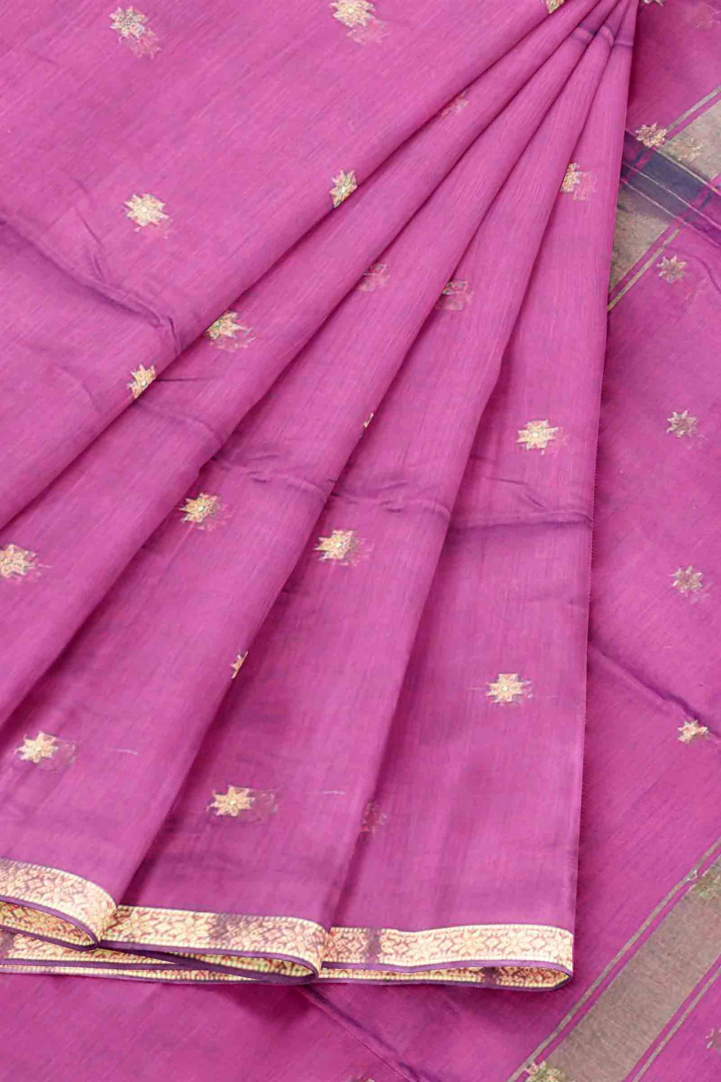 Purple Semi Maheswari Cotton Sampada Puspa Butta Contrast Pallu Saree
