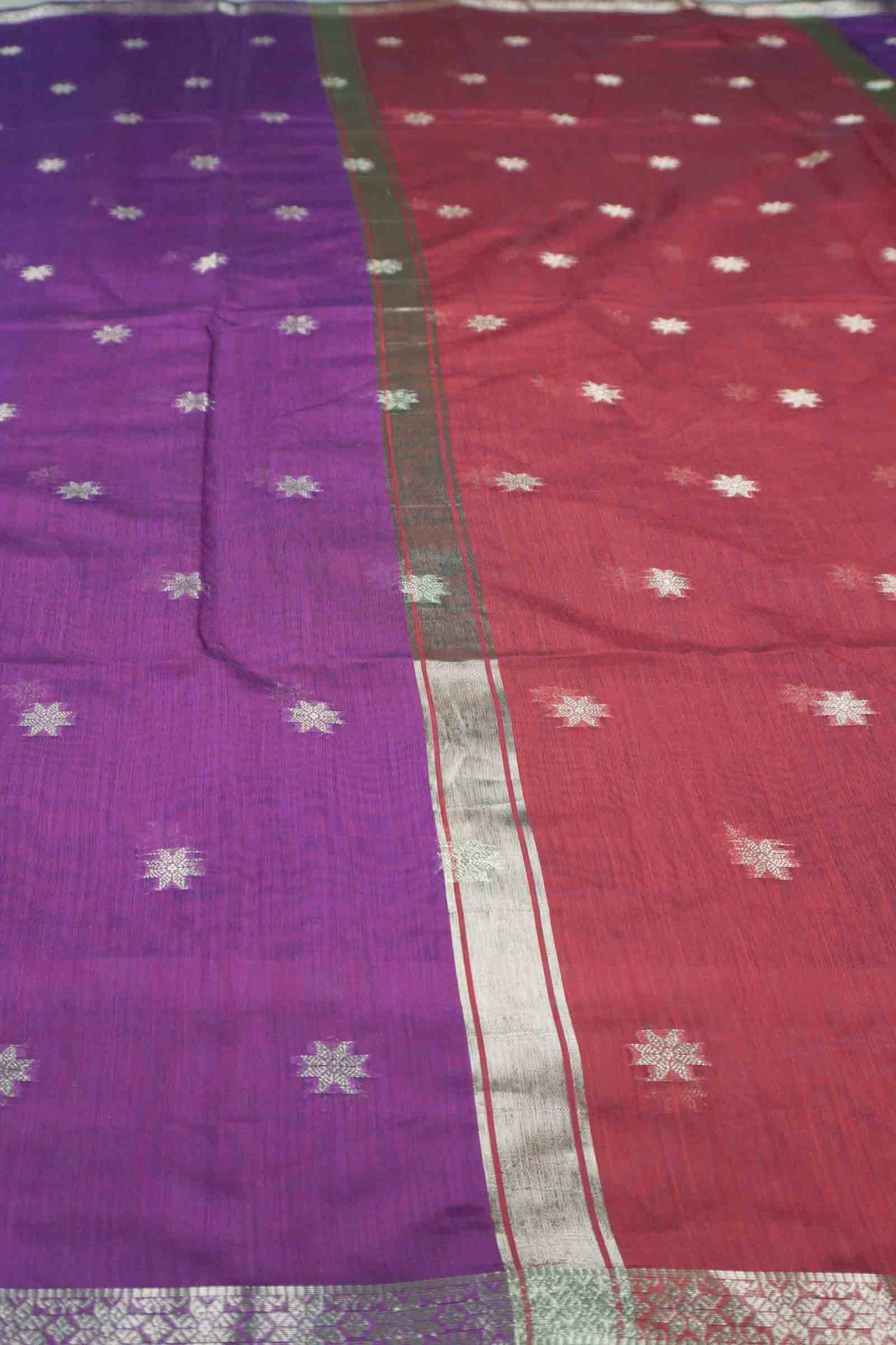 Violet Semi Maheswari Cotton Sampada Puspa Butta Contrast Pallu Saree