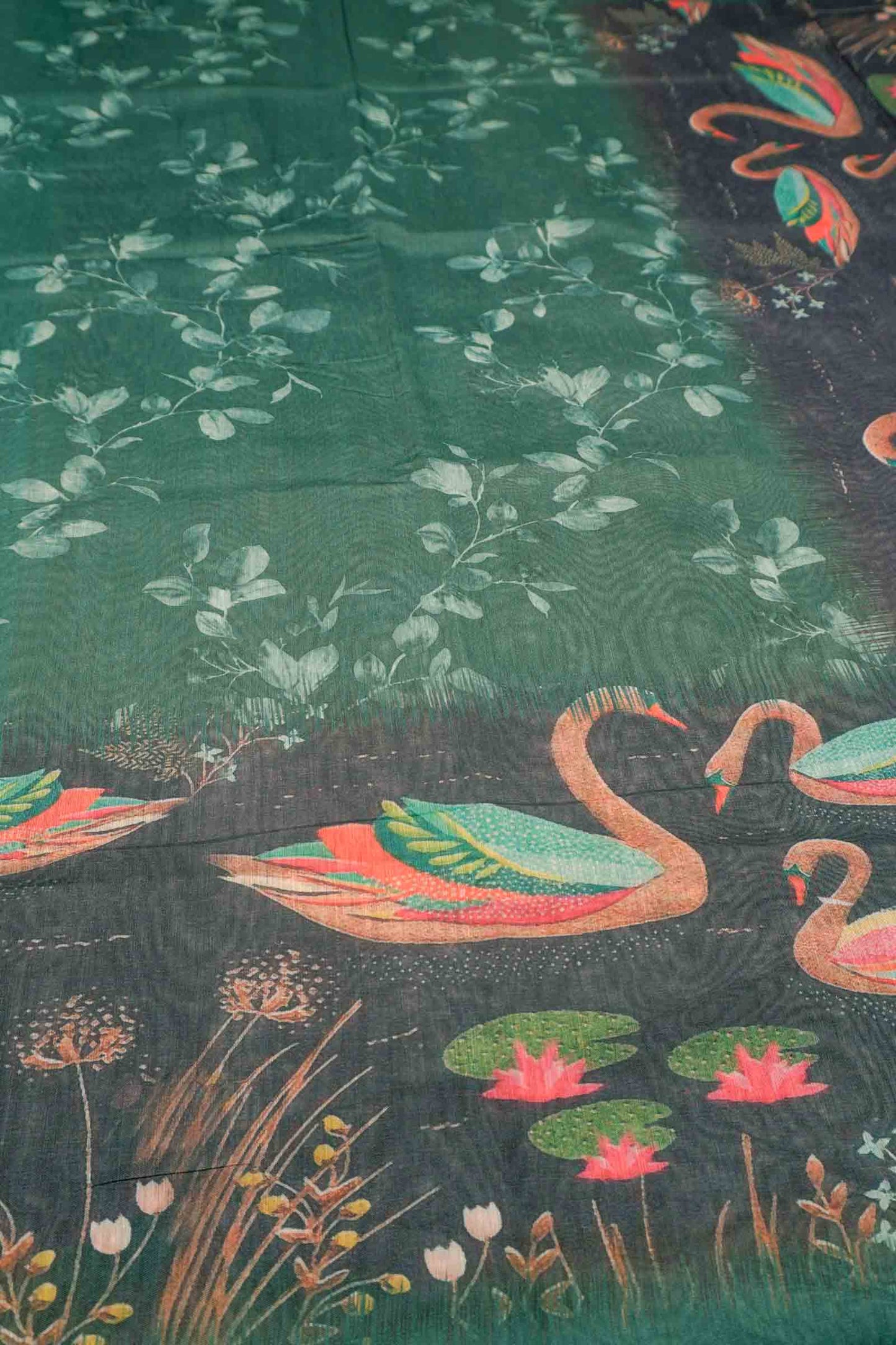 Green Semi Chanderi Pleasant Pond Print Saree