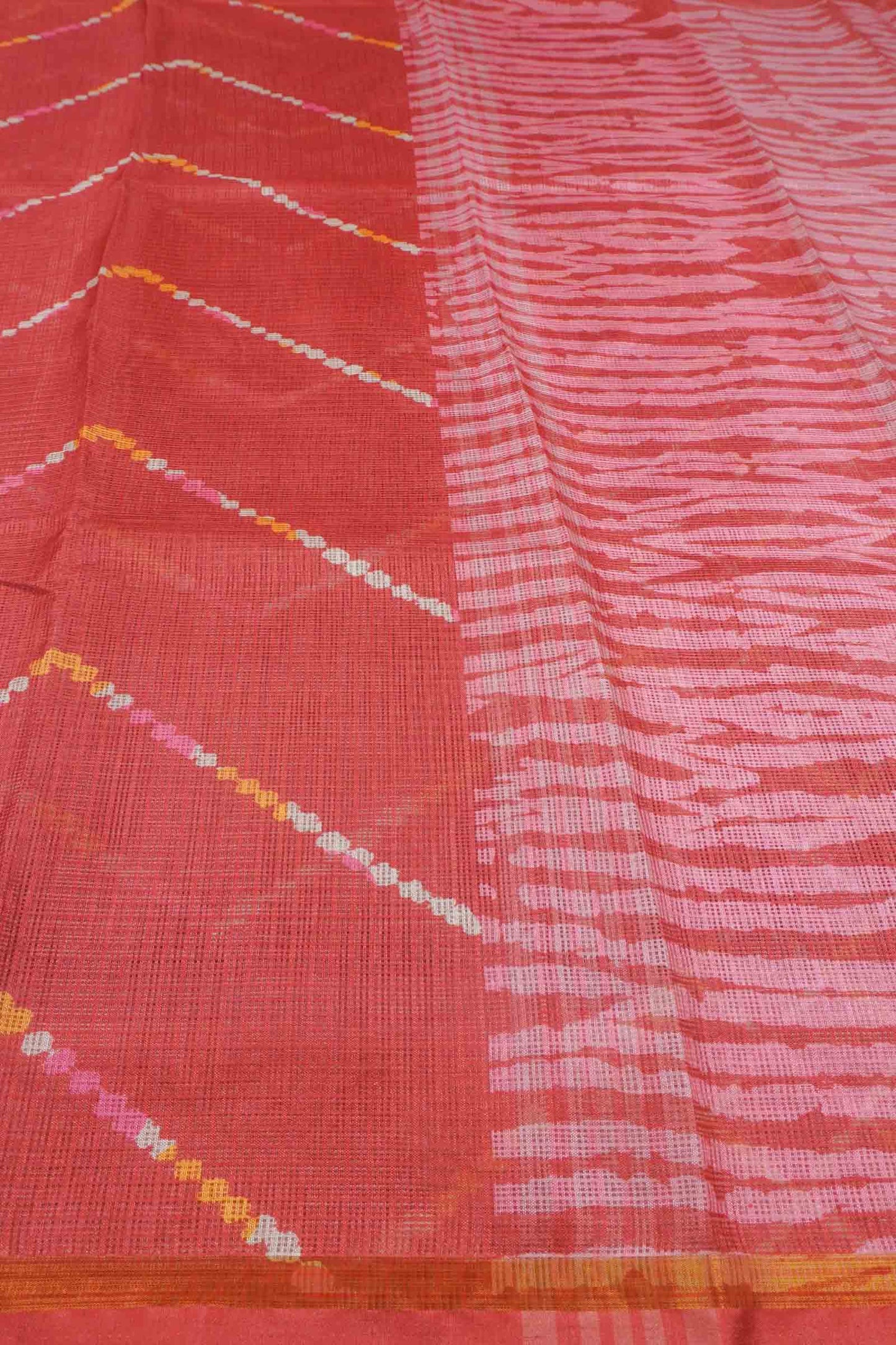 Maroon Printed Cotton Fancy ZigZag Self Checks Saree