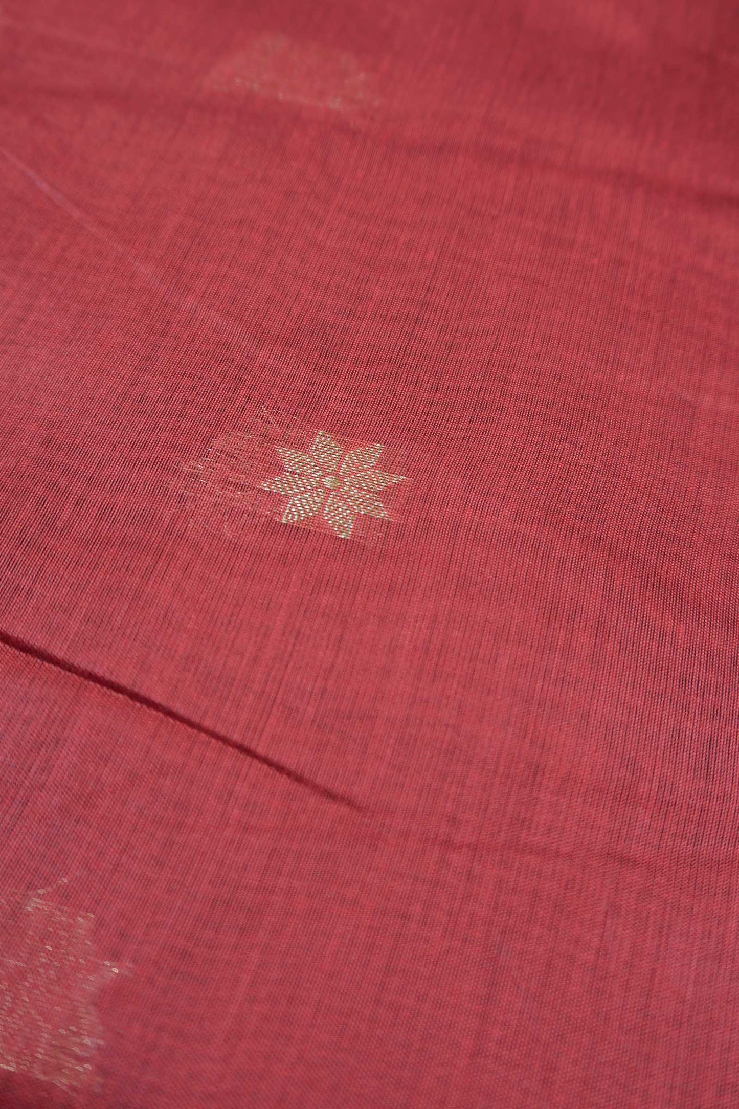 Maroon Semi Maheswari Cotton Small Butta Self Pallu Saree