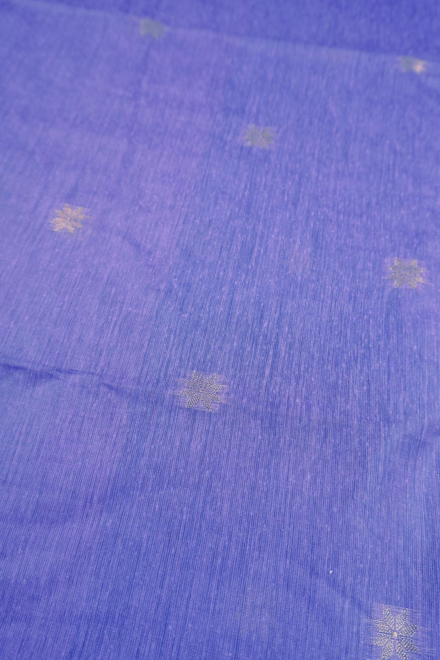 Lavander Semi Maheswari Cotton Small  Butta Contrast Blue Pallu Saree