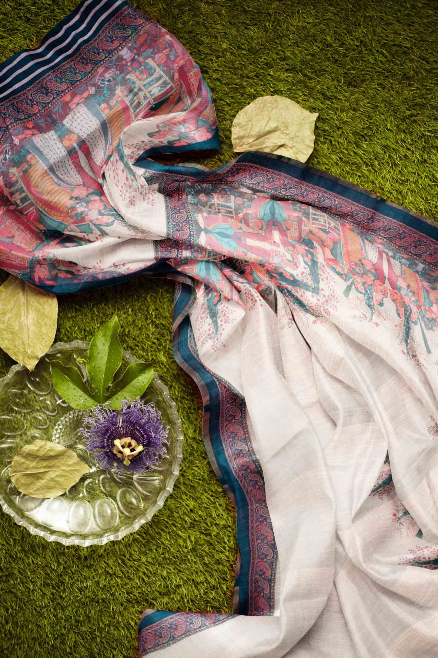 Off White Semi linen Heritage Story Printed Zari Border Saree