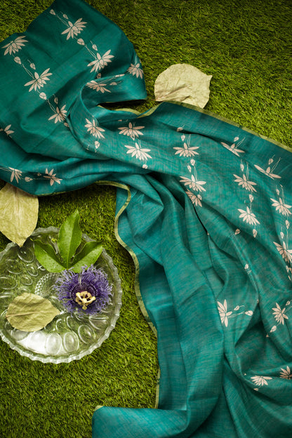 Green Semi Linen Regal Lotus Printed Zari Border Saree