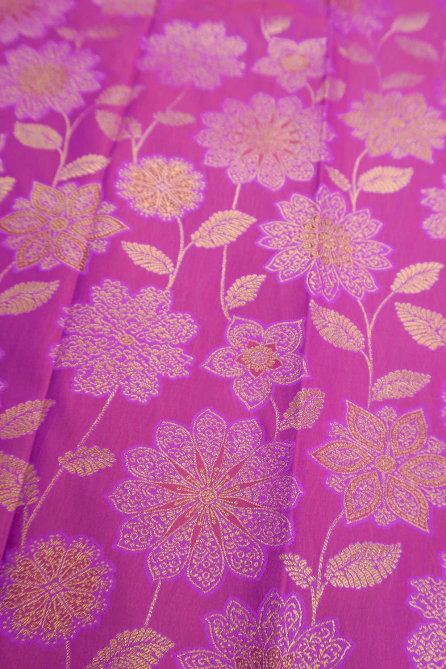 Magenta Pink Semi Silk Floral SelfJacquard Rich Pallu Saree