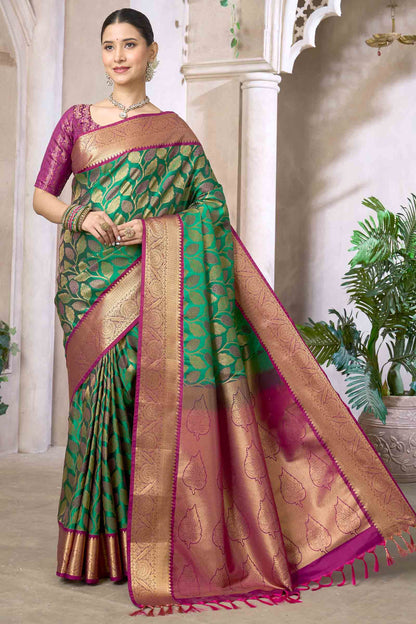 Green Semi Silk Twin Leaves Zari Border Contrast Pallu Saree