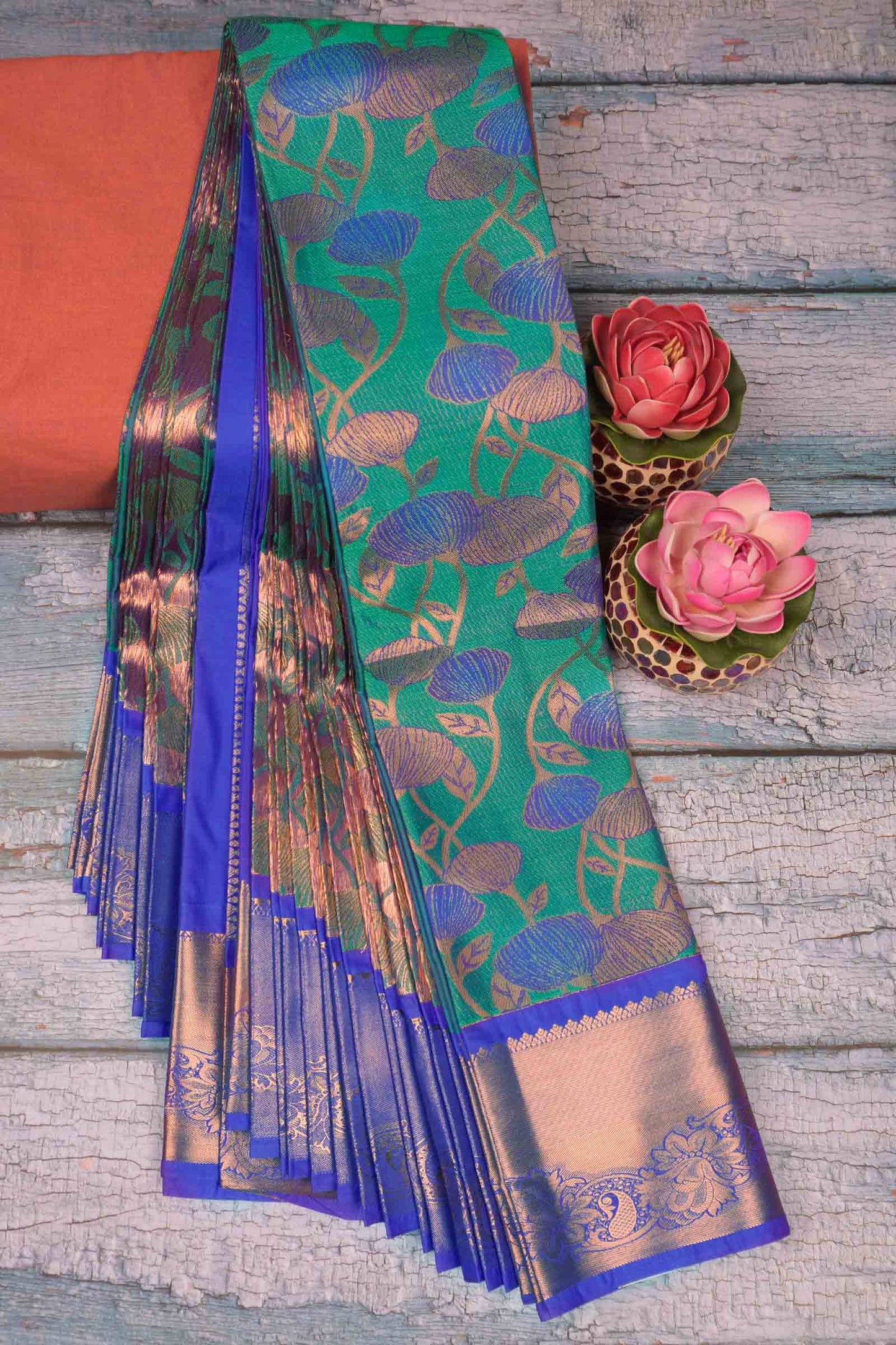 Sea Green Semi Silk Floral Vines Contrast Zari Border Pallu Saree