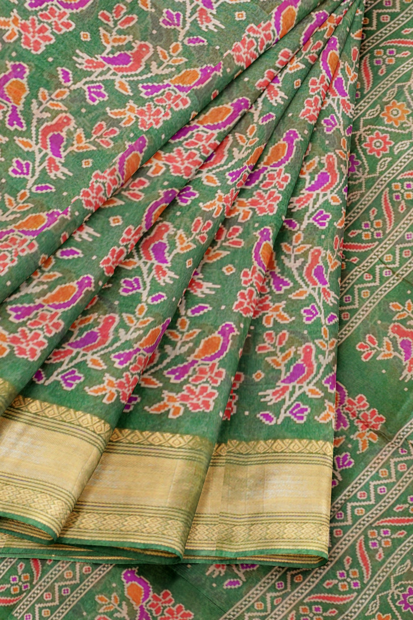 Green Chirpy Bird Digital Print Zari Border Fancy Cotton Saree