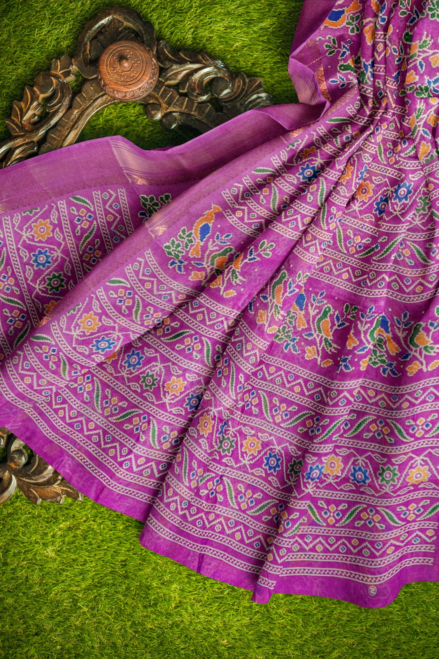 Lilac Chirpy Bird Digital Print Zari Border Fancy Cotton Saree