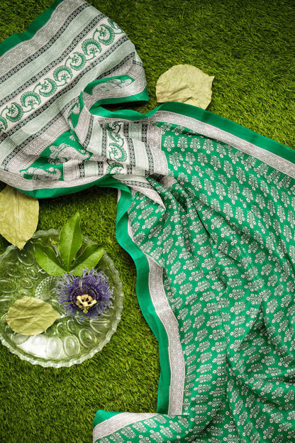Parrot Green Jaipur Cotton Floral Hand Block Print Saree