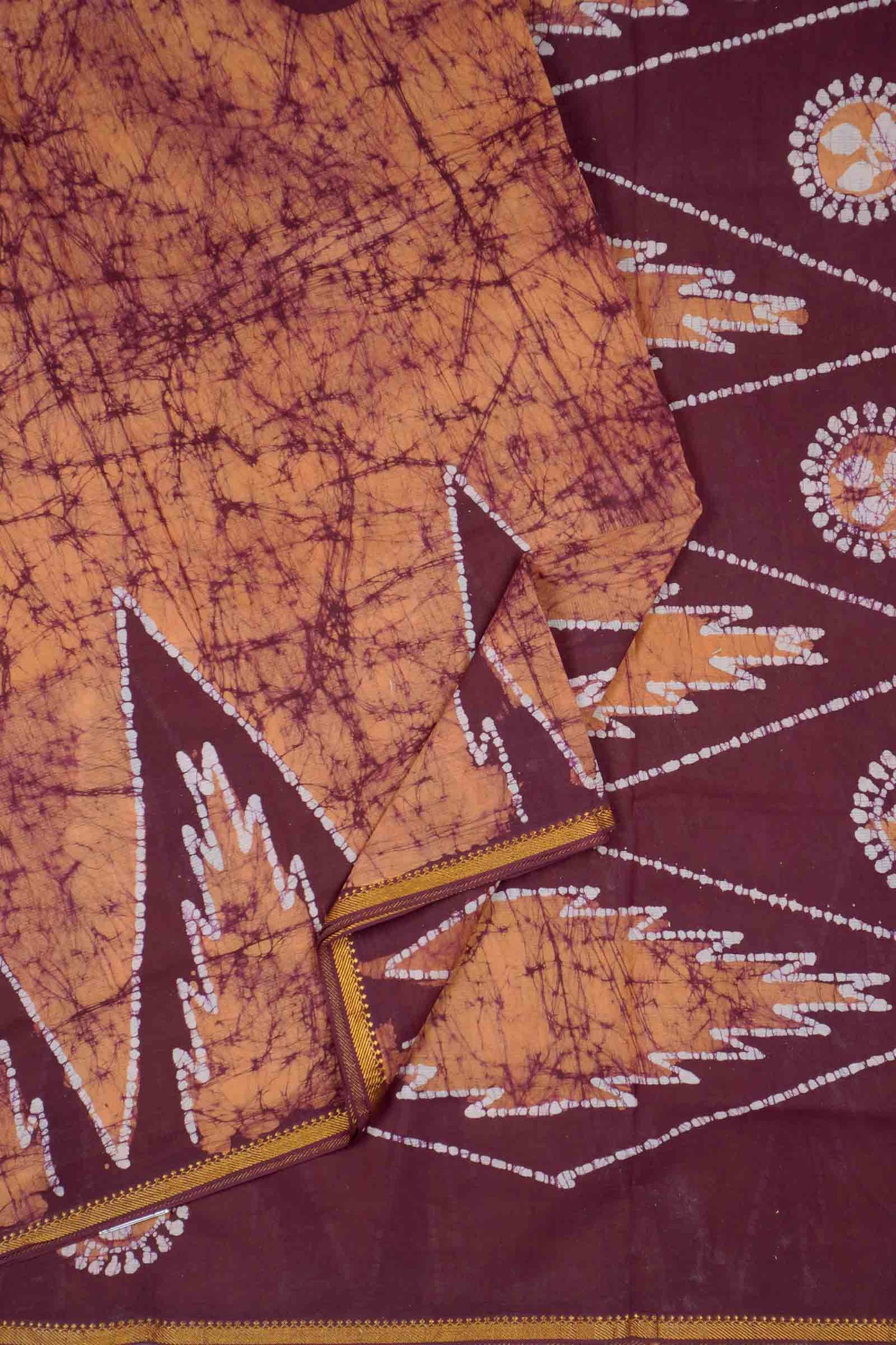 Light Peach Pure Sungudi Cotton Chakra Print Pallu Saree
