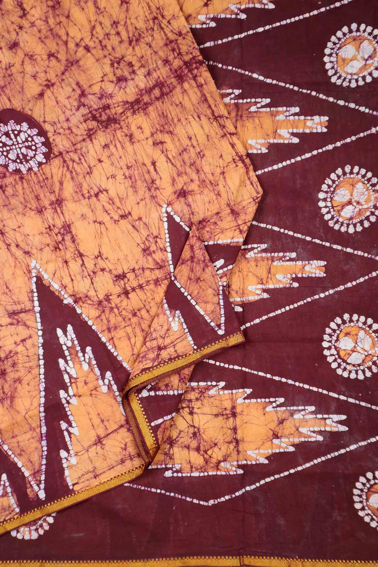 Light Peach Pure Sungudi Cotton Contrast Temple Border Saree