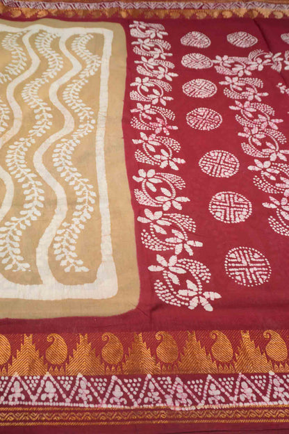 Sandal  Pure Sungudi Cotton Contrast Red Border Saree