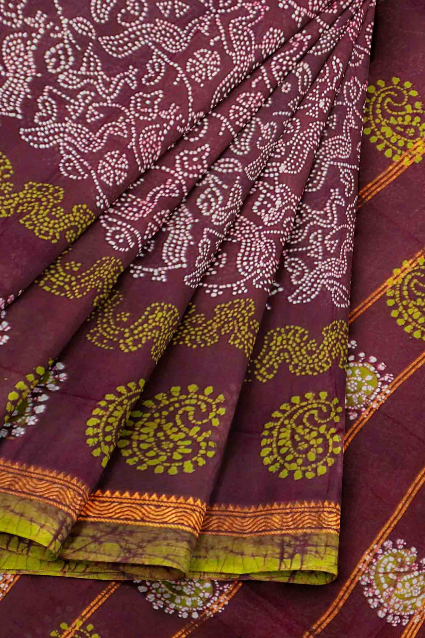Dark Brown Pure Sungudi Cotton Peacock Garden Print Saree