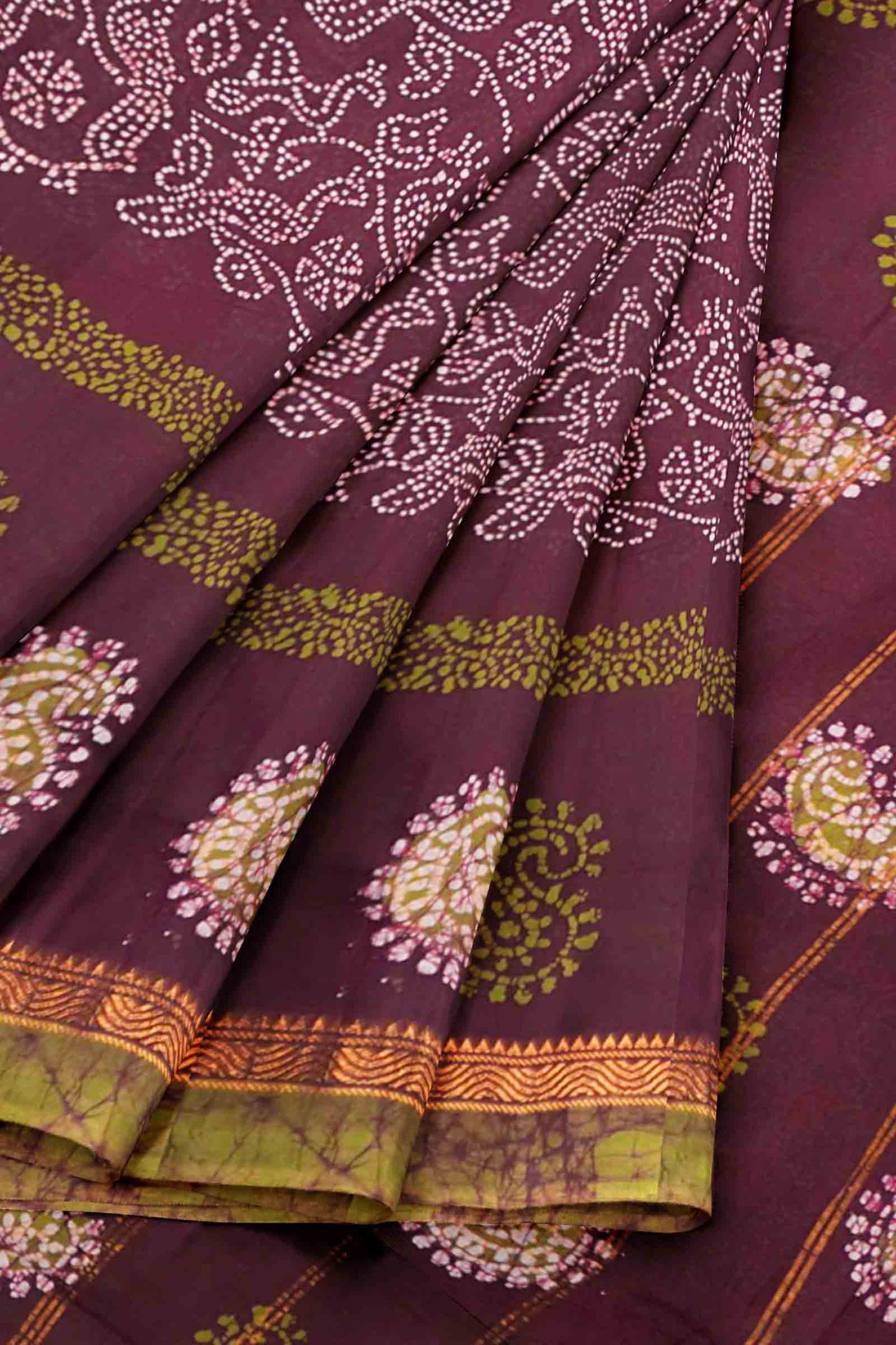 Dark Brown Pure Sungudi Cotton Paisely Border Saree