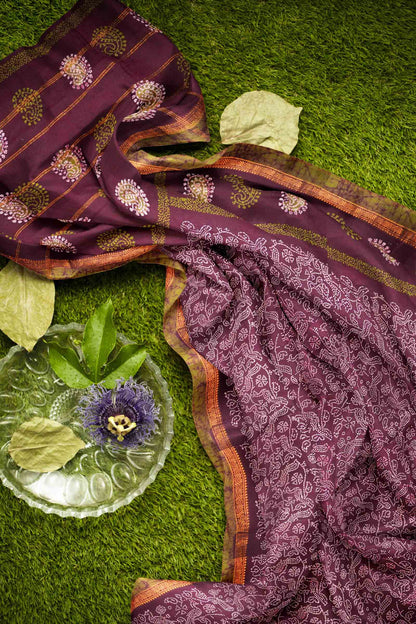 Dark Brown Pure Sungudi Cotton Paisely Border Saree