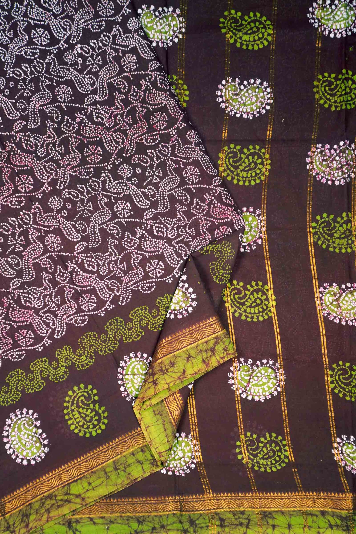 Dark Brown Pure Sungudi Cotton Peacock Garden Print Saree