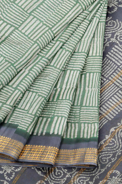 Green Pure Sungudi Cotton Geo Stripes Geometrical Pallu Saree