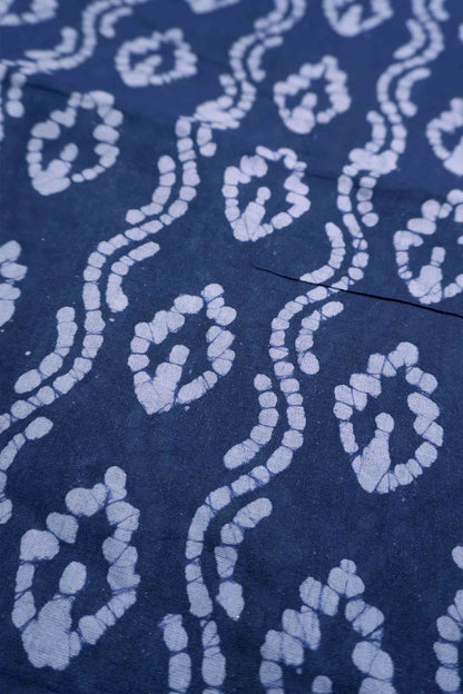 Navy Blue Pure Sungudi Cotton Leaf Prints Zari Border Saree