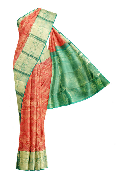 Red Kanchipuram Bridal Pure Silk Flower Diamond Pattern Body Green Contrast Pallu Saree