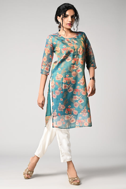 straight top,
floral prints all over the body,
round neck &amp; 3\4 sleeves,
shimmer material.