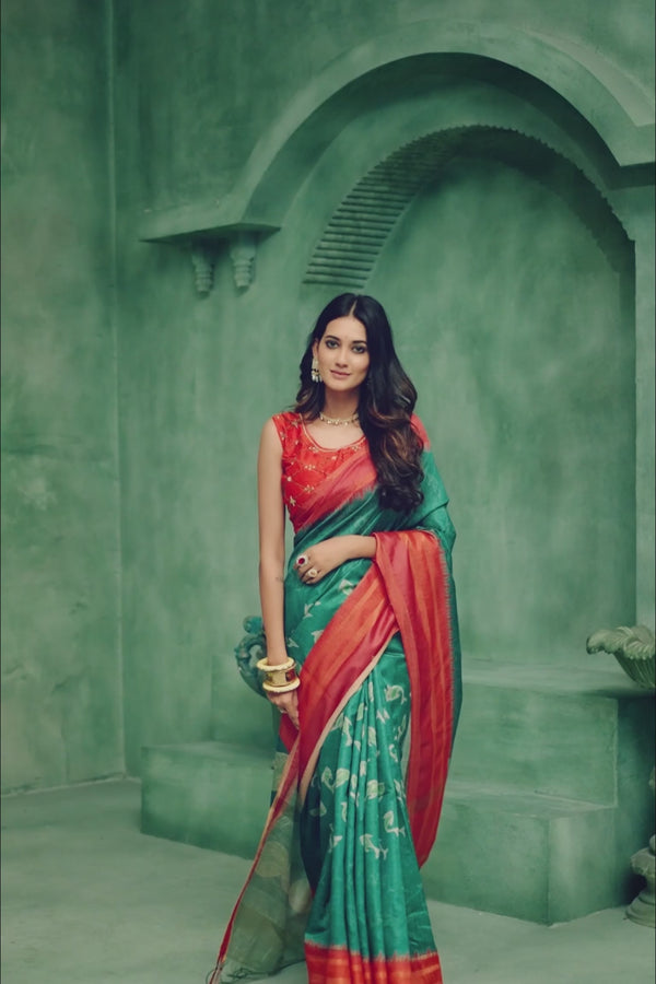 Green Art Chappa Fish Print Saree