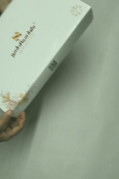 Golden Green Kanchipuram Bridal Pure Silk  Floral Eyes Zari Border Saree NAA158