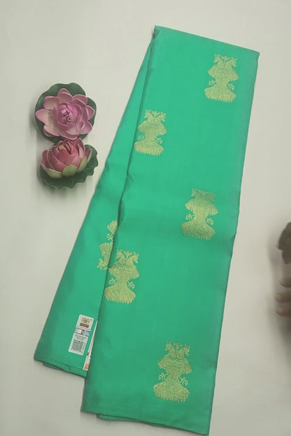 Green Light Weight Pure Silk Peacock Butta Golden Violet Zari Fancy Pallu Saree NAA136