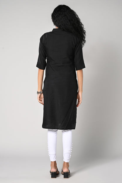 plain straight cut kurti with texture,
close neck &amp; v cut,
comes with 3/4 sleeves.