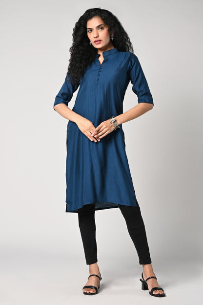 plain straight cut kurti with texture,
close neck &amp; v cut,
comes with 3/4 sleeves.